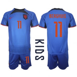 Holland Steven Berghuis #11 Udebanesæt Børn VM 2022 Kort ærmer (+ korte bukser)